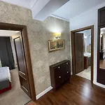 Herastrau Apartments 3 Camere Self Check-In