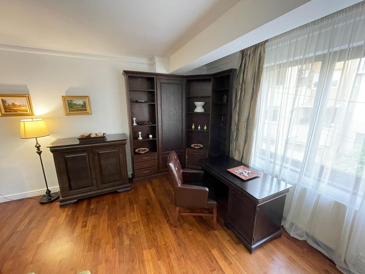 Appartamento Herastrau 3 Self Check-in Bucarest